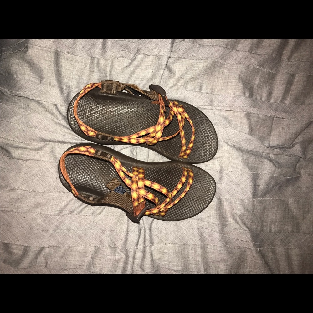 No toe chacos